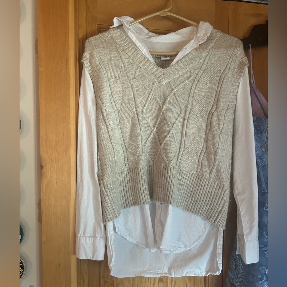 Sincerely Jules, size small (teen) sweater over white button down